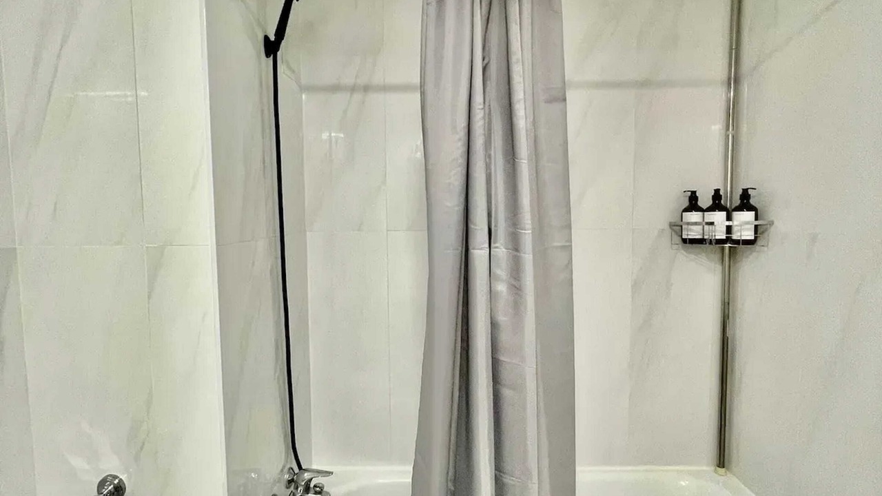 Photo of Bathroom in Urbanizacion Hacienda las Chapas