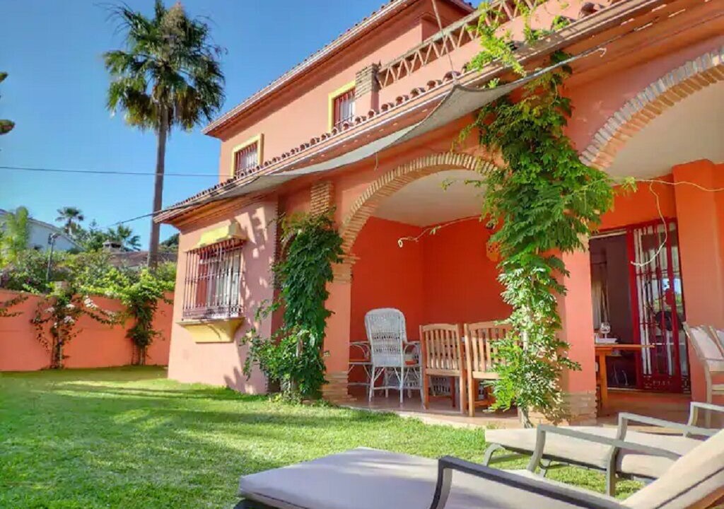 Photo of Patio Balcony in Urbanizacion Pinos Verdes