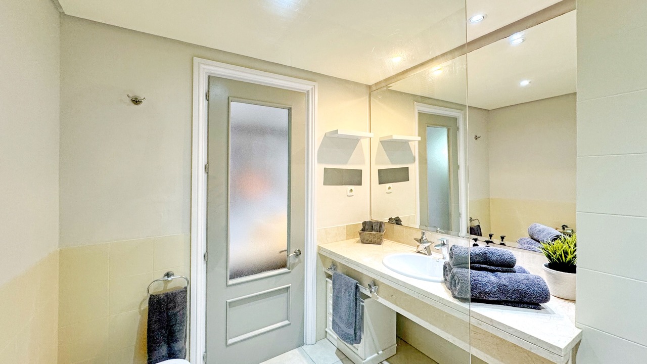 Photo of Bathroom in Nikki Beach