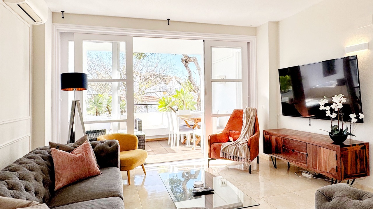 Photo of Livingroom in Nikki Beach