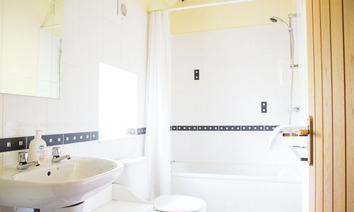 Photo of Bathroom in Cloughton