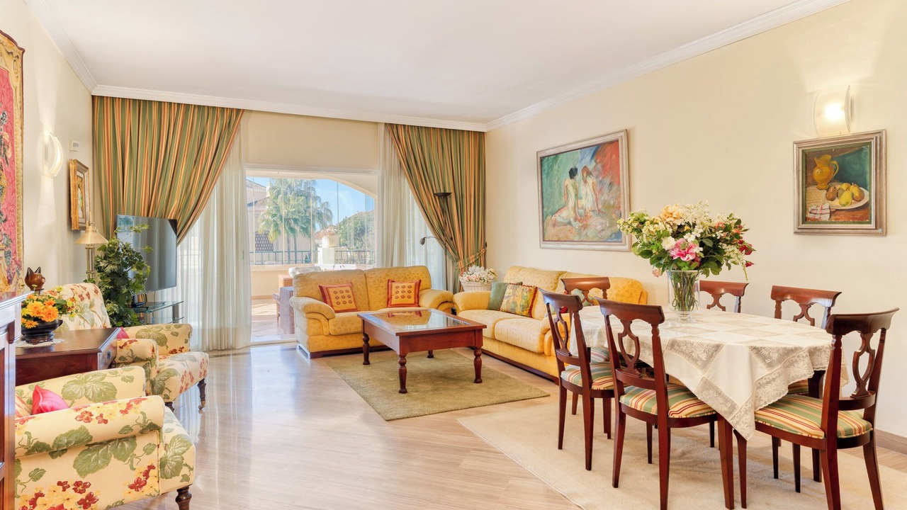 Photo of Livingroom in Nikki Beach