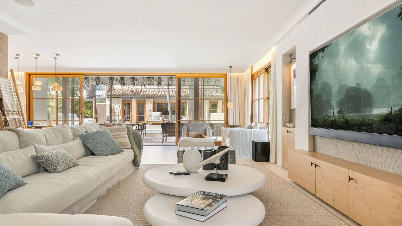 Photo of Livingroom in Golden Mile