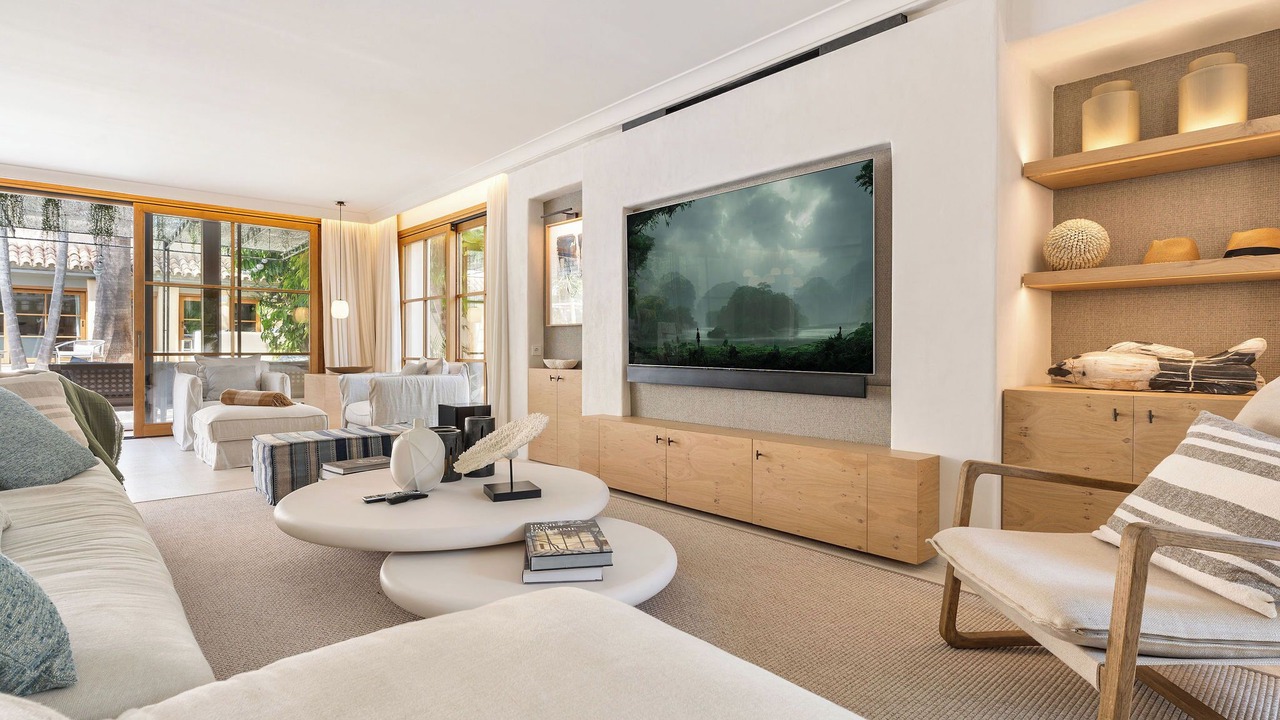 Photo of Livingroom in Golden Mile