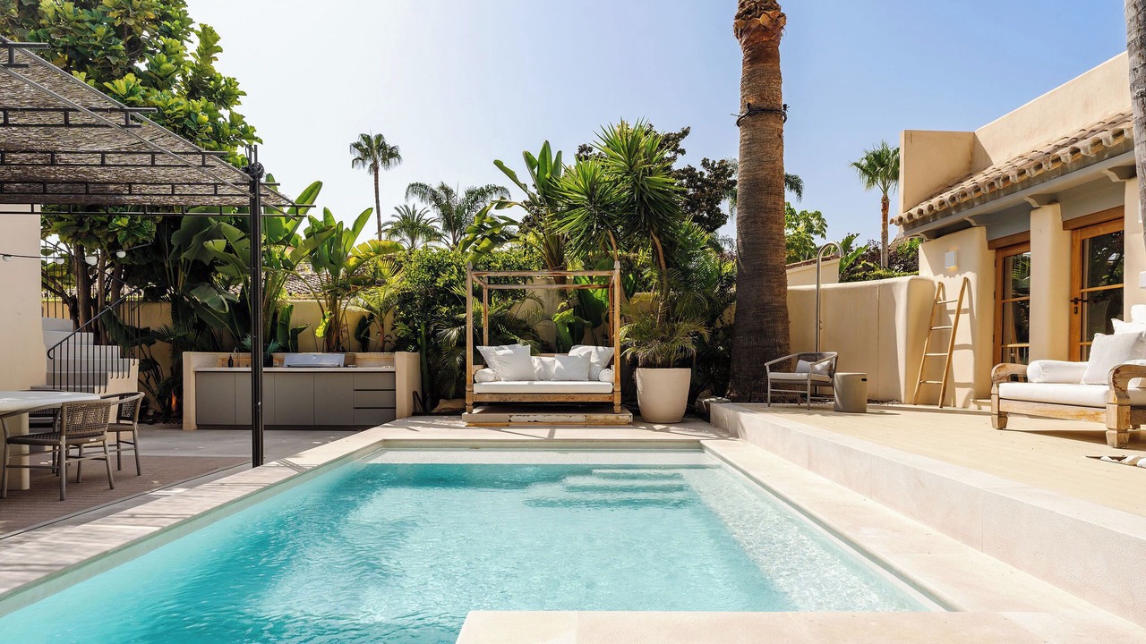 Photo of Outdoor in Golden Mile