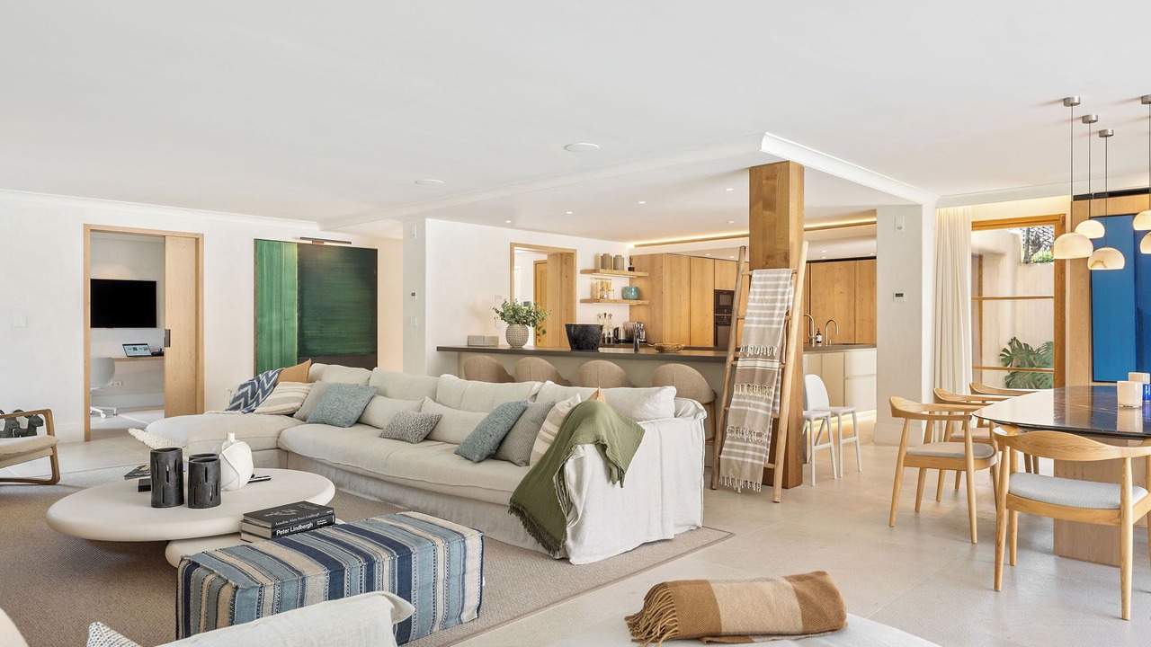 Photo of Livingroom in Golden Mile