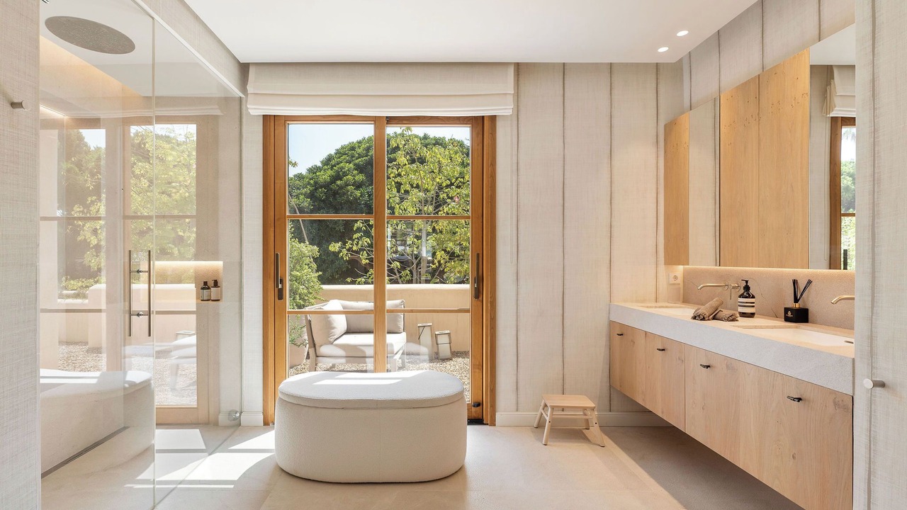 Photo of Bathroom in Golden Mile