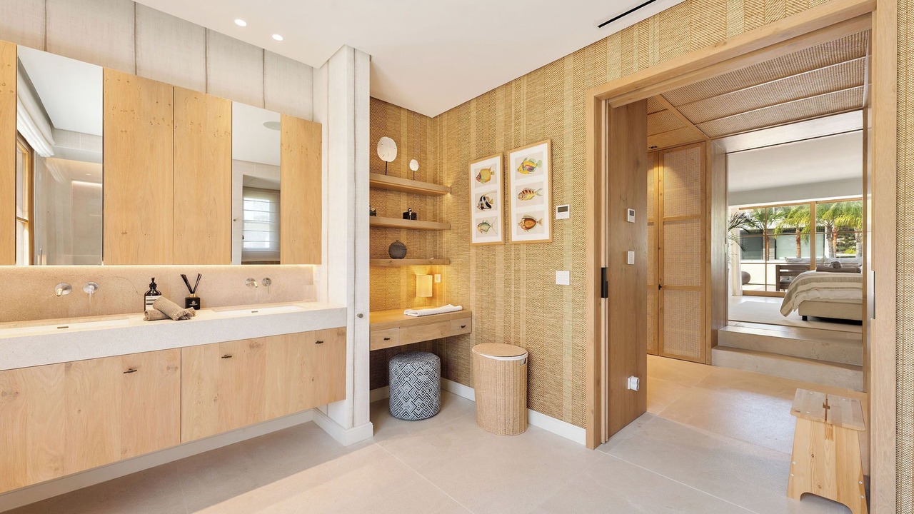 Photo of Bathroom in Golden Mile