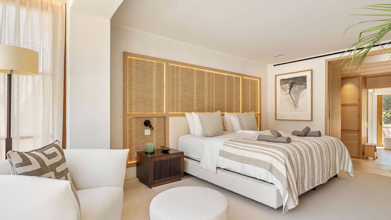 Photo of Bedroom in Golden Mile