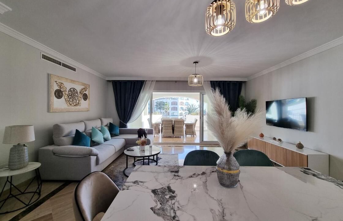 Photo of Livingroom in Nikki Beach