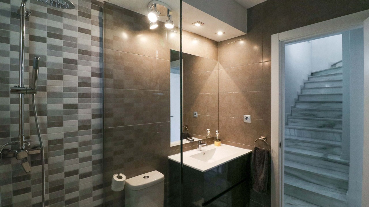 Photo of Bathroom in Urbanizacion Hacienda las Chapas