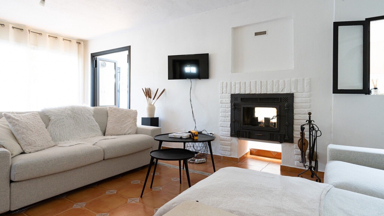 Photo of Livingroom in Urbanizacion Costabella