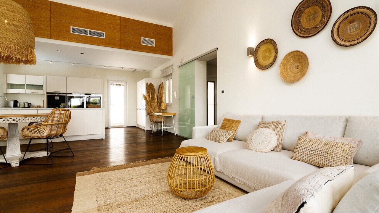 Photo of Livingroom in Urbanizacion Costabella