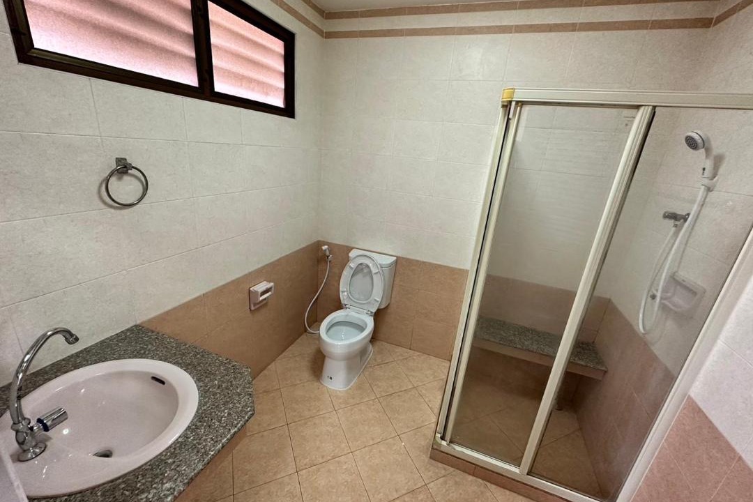 Photo of Bathroom in Dok Mai