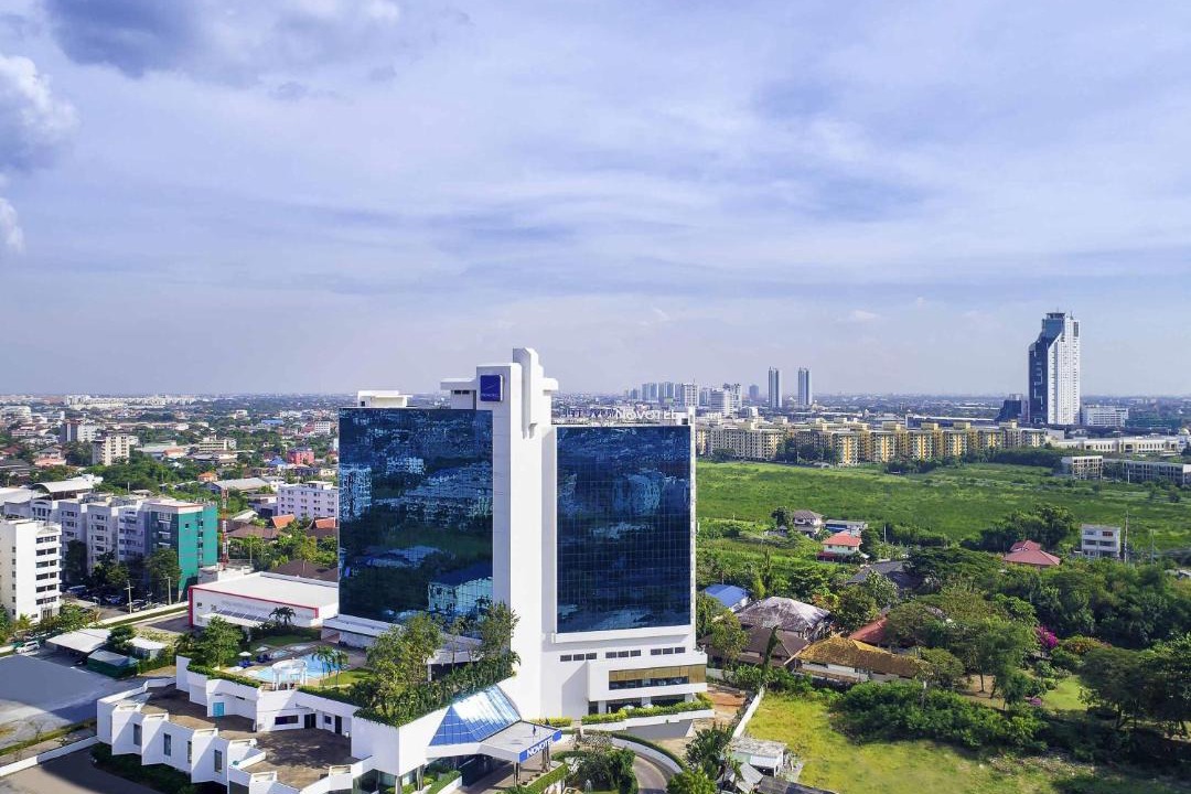 Photo of Buildings in Nong Bon