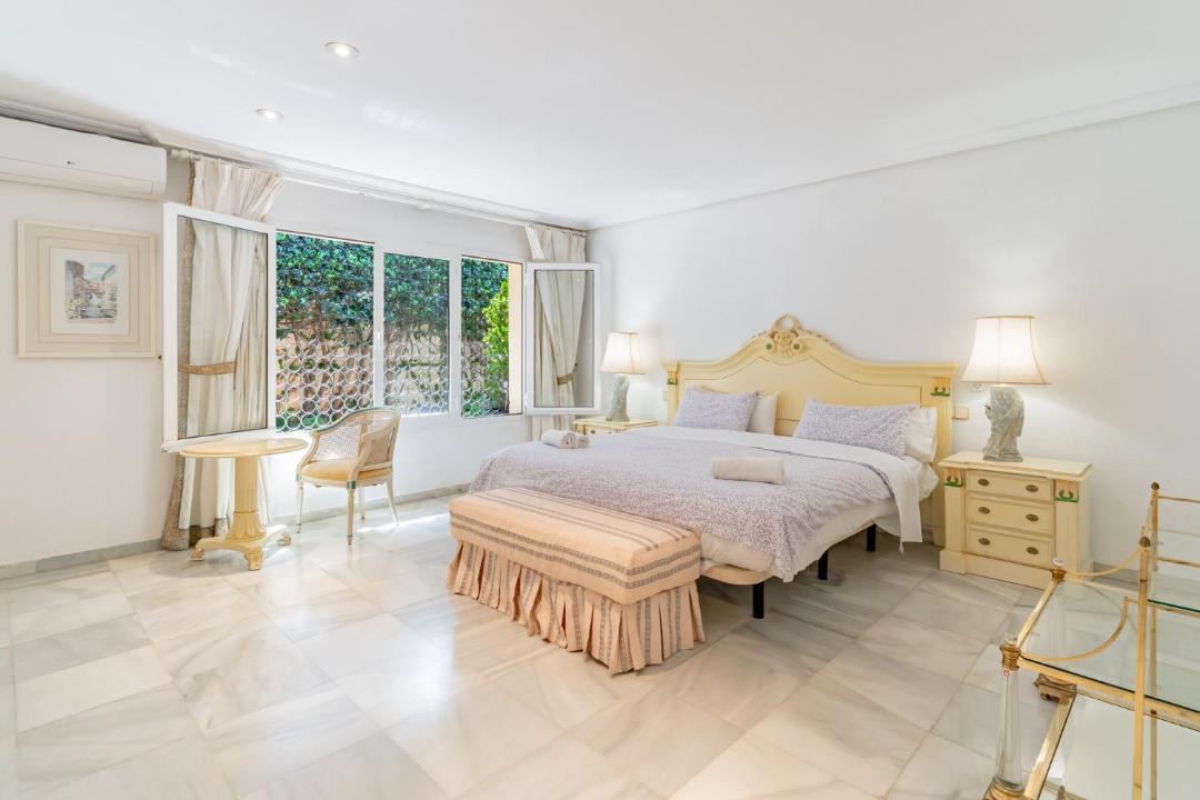 Photo of Bedroom in Puerto Banus