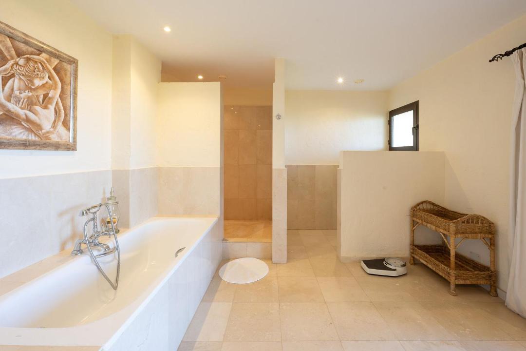 Photo of Bathroom in Urbanizacion el Rosario