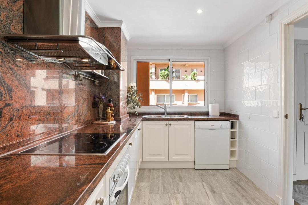 Photo of Kitchen in Nueva Andalucia
