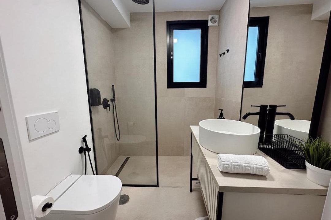 Photo of Bathroom in Urbanizacion Costabella