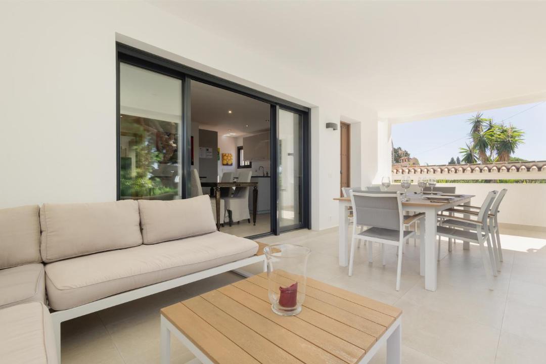 Photo of Patio Balcony in Urbanizacion Costabella