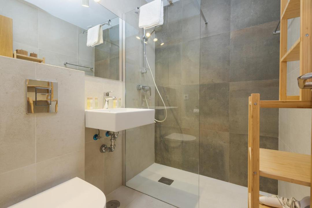 Photo of Bathroom in Urbanizacion Costabella