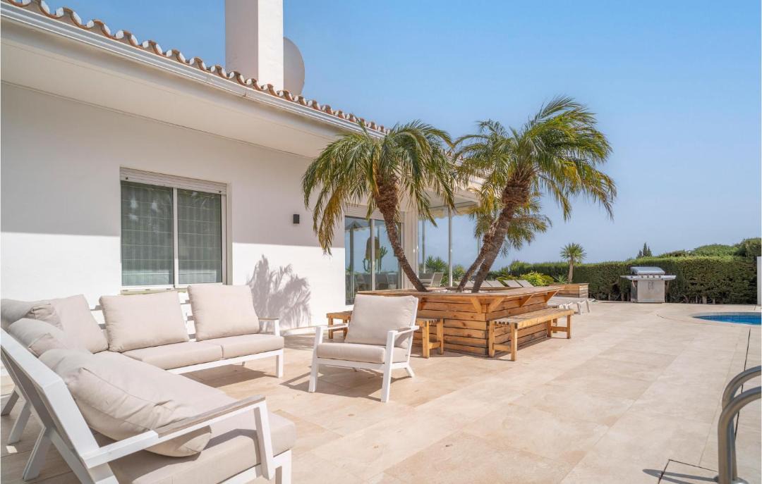 Photo of Patio Balcony in Elviria
