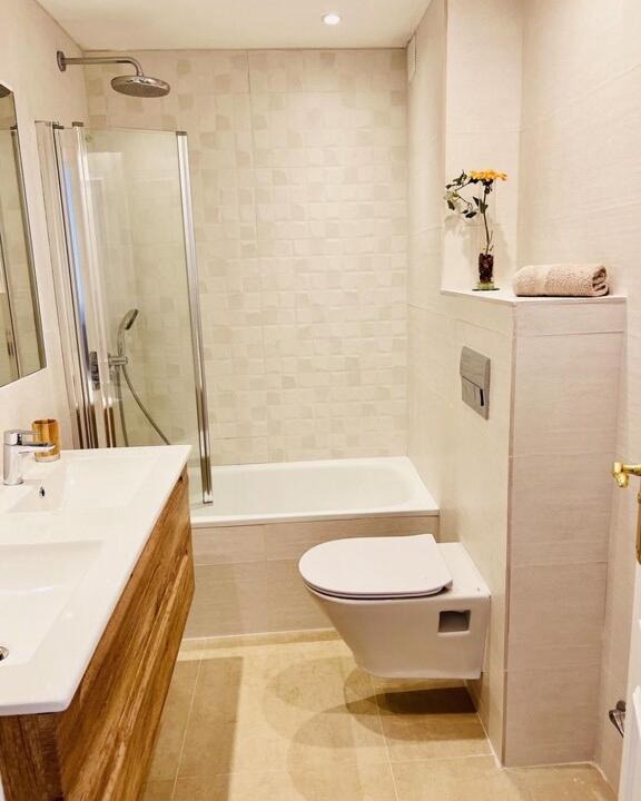 Photo of Bathroom in Urbanizacion Costabella