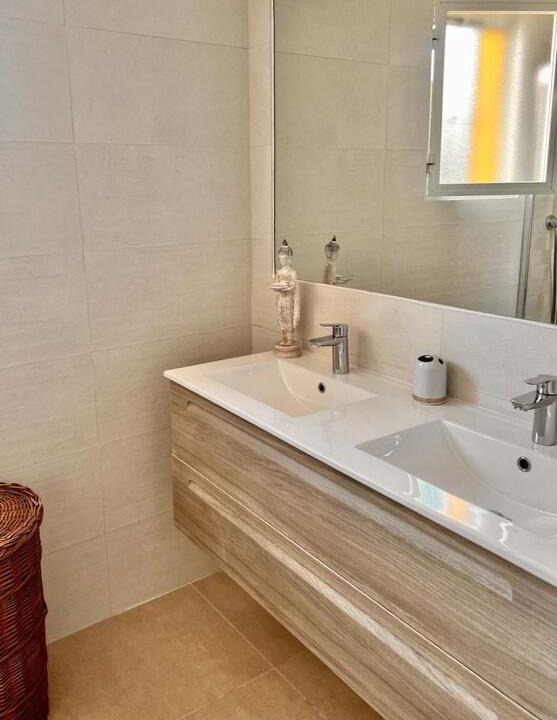 Photo of Bathroom in Urbanizacion Costabella