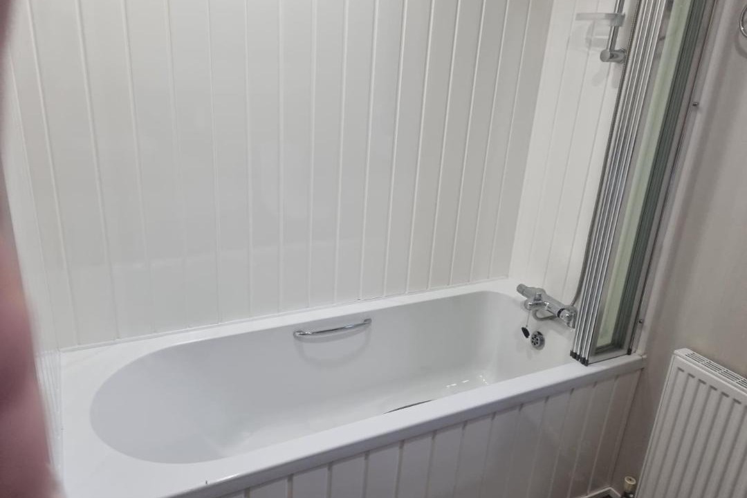 Photo of Bathroom in Cayton Bay