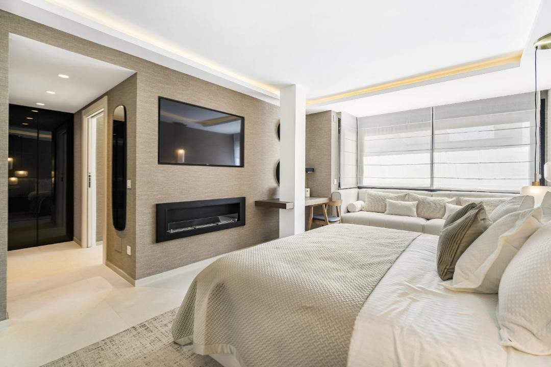 Photo of Bedroom in Golden Mile