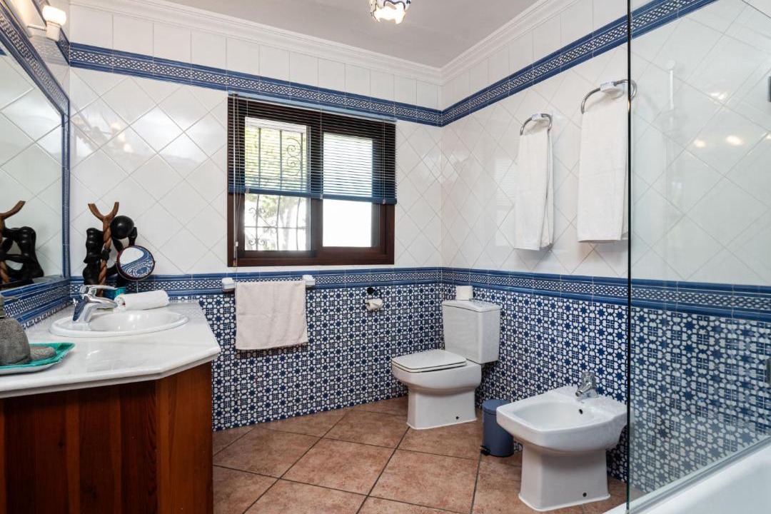 Photo of Bathroom in Cabopino