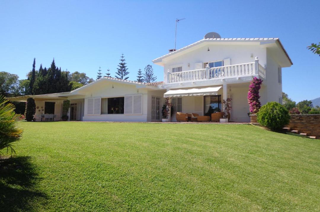 Photo of Buildings in Guadalmina