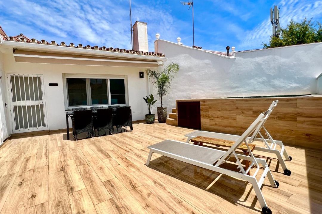 Photo of Patio Balcony in Urbanizacion Costabella