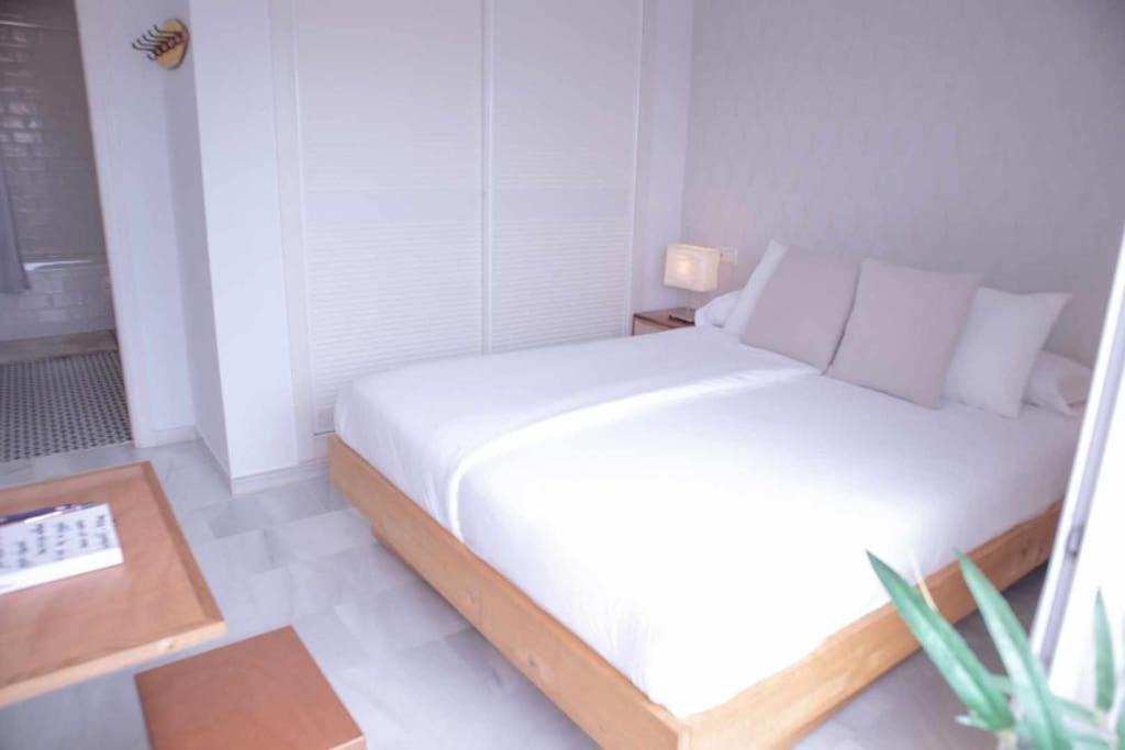 Photo of Bedroom in Nikki Beach
