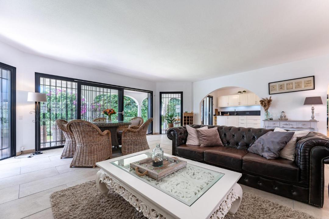 Photo of Livingroom in Carib Playa