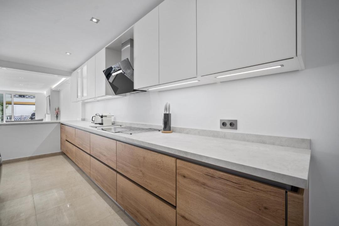 Photo of Kitchen in Golden Mile