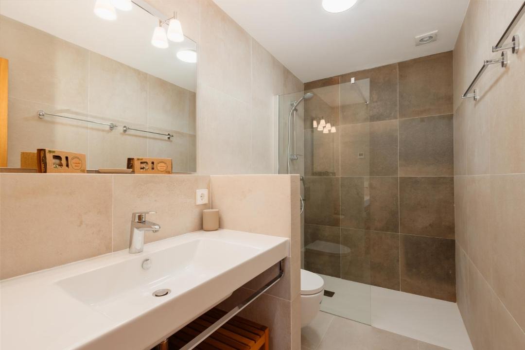 Photo of Bathroom in Urbanizacion Costabella