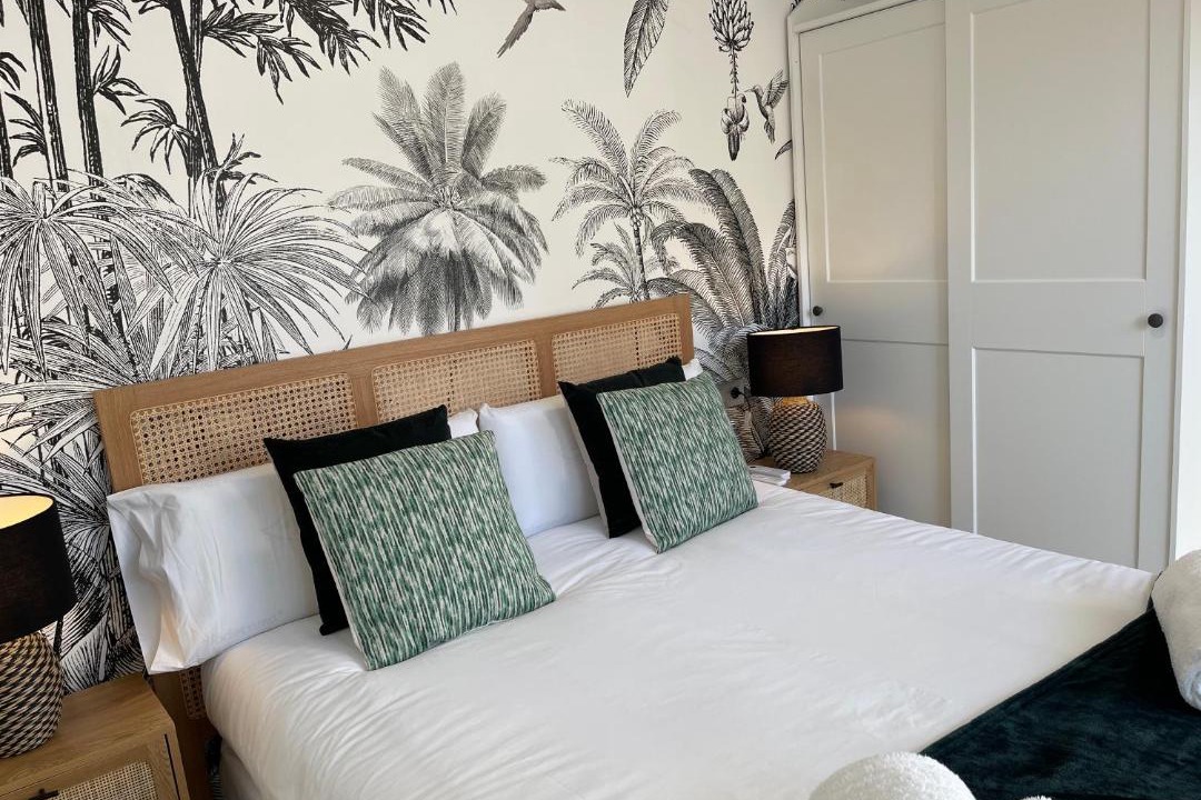 Photo of Bedroom in Golden Mile