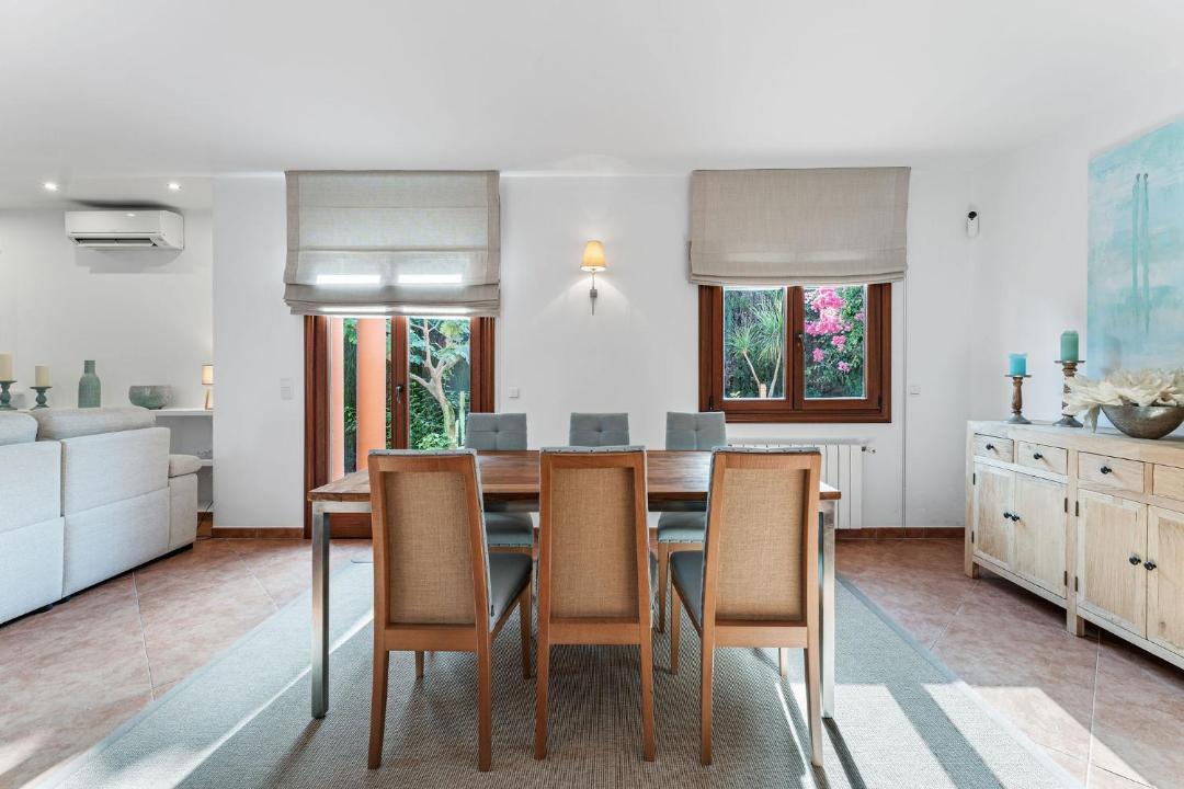 Photo of Livingroom in Urbanizacion Marbessa