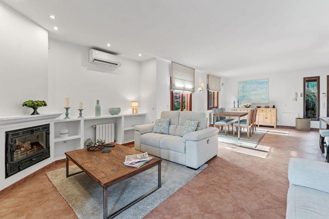 Photo of Livingroom in Urbanizacion Marbessa