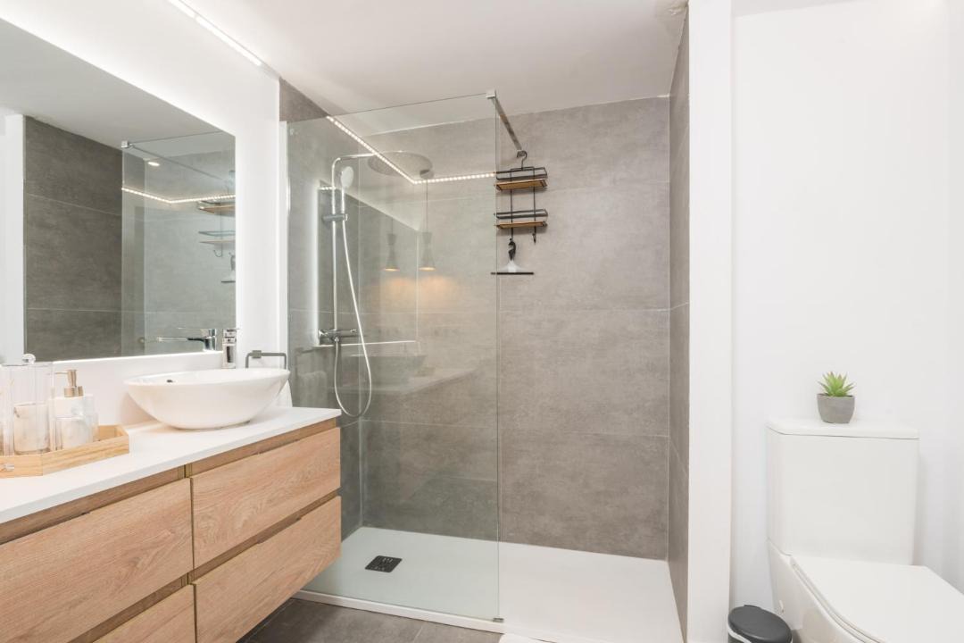 Photo of Bathroom in Golden Mile