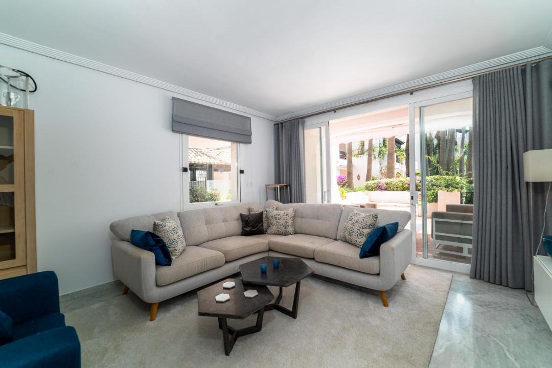 Photo of Livingroom in Golden Mile