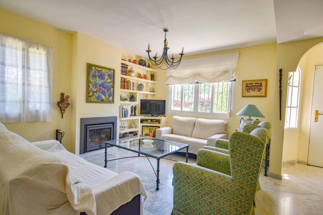 Photo of Livingroom in Urbanizacion Costabella