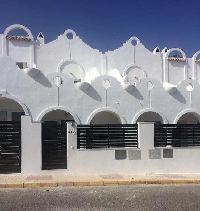 Photo of Buildings in Urbanizacion Hacienda las Chapas