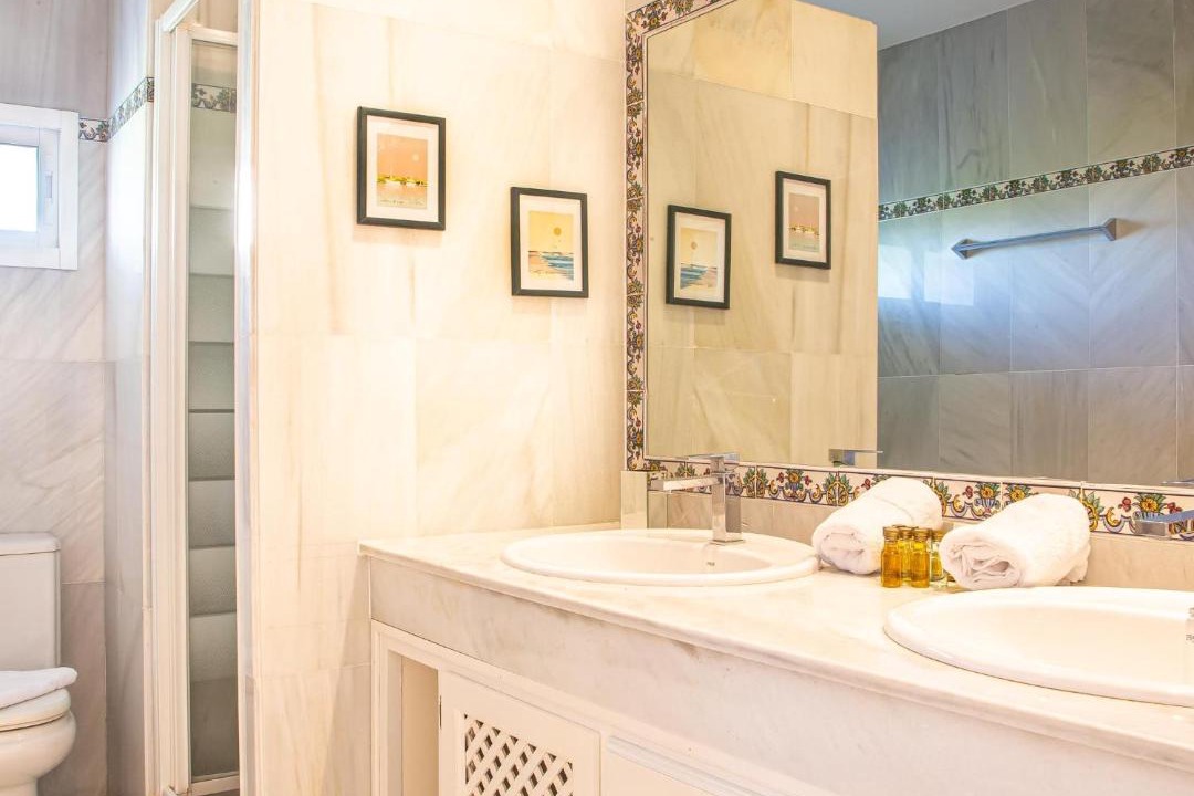 Photo of Bathroom in Golden Mile