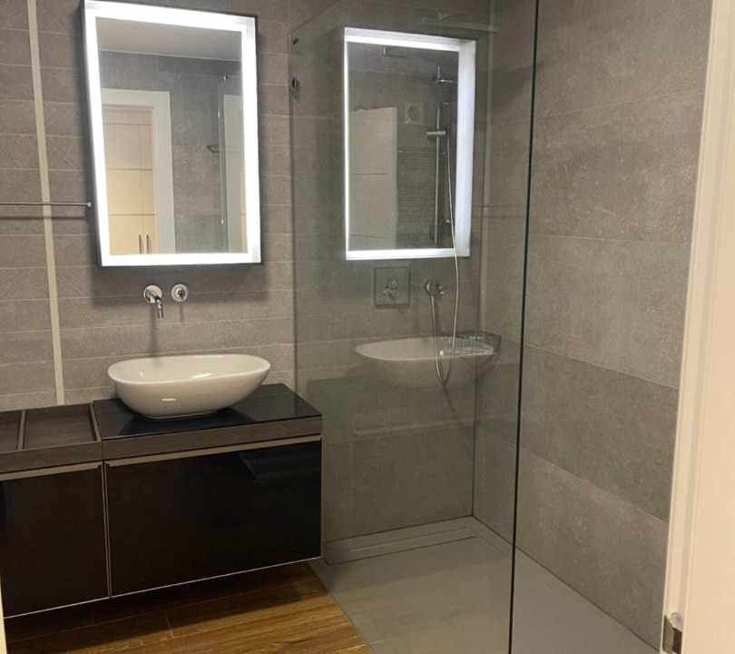 Photo of Bathroom in Puerto Banus