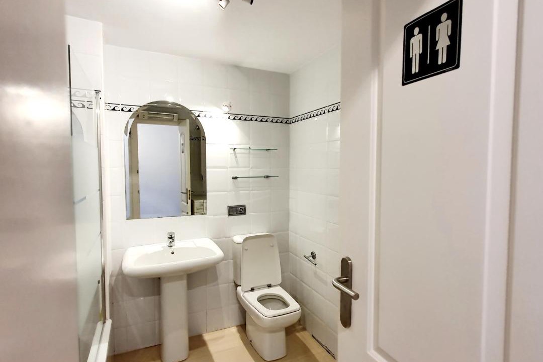 Photo of Bathroom in Urbanizacion Hacienda las Chapas