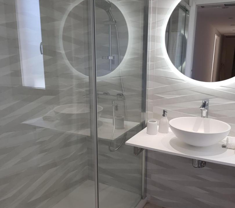 Photo of Bathroom in Marbella City Centre