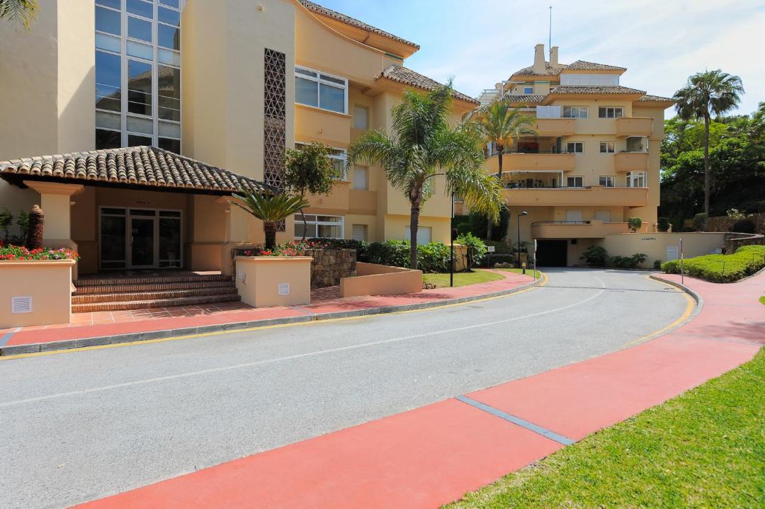 Photo of Buildings in Elviria