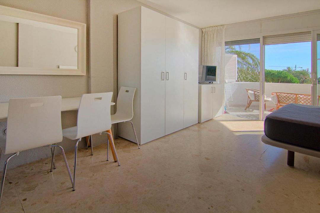 Photo of Livingroom in Urbanizacion Marbessa